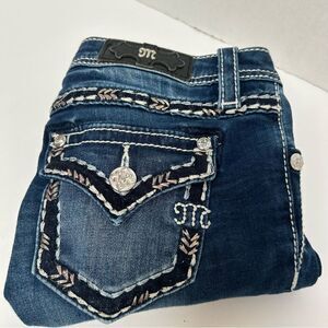 Miss Me Girl's 14 Embroidered Rhinestone Dark Wash Capri Jeans‎ Raw Released Hem